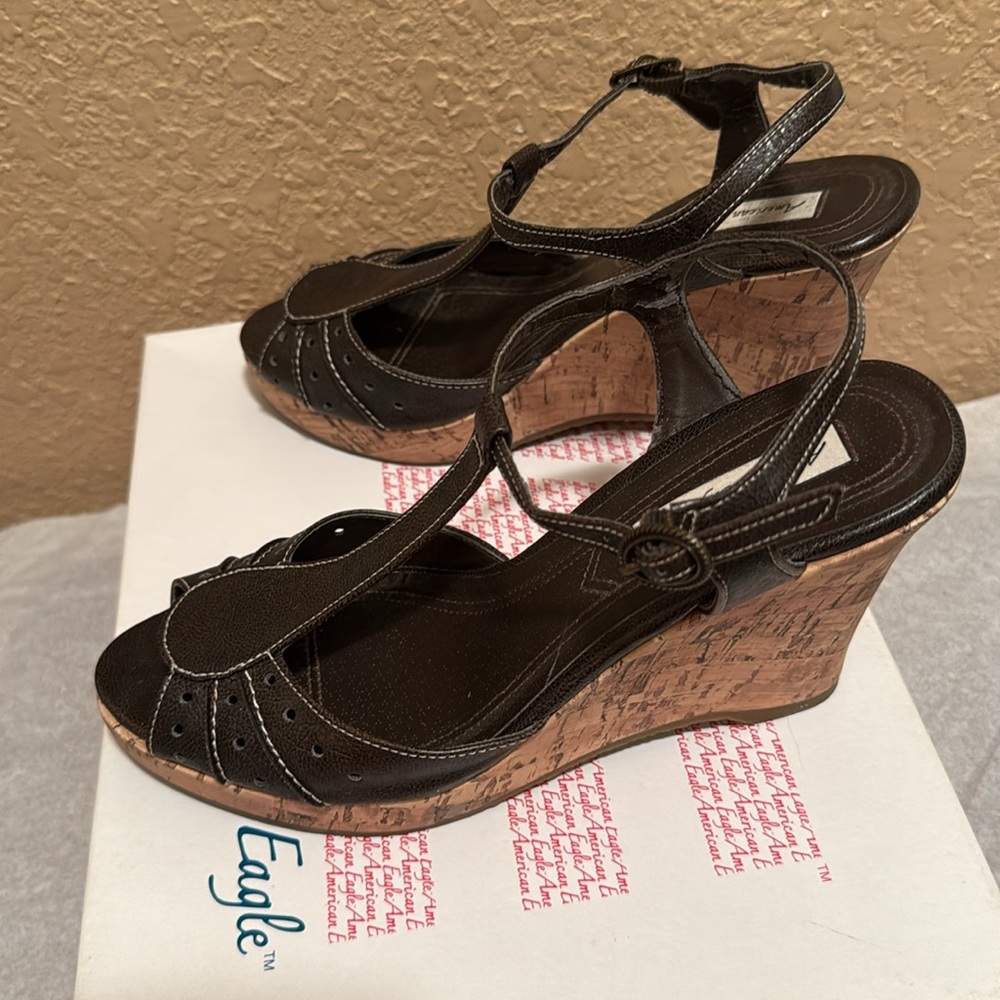 Gently worn American Eagle Outfitters Brown Luigi Wedge Shoes. Size 7.5.